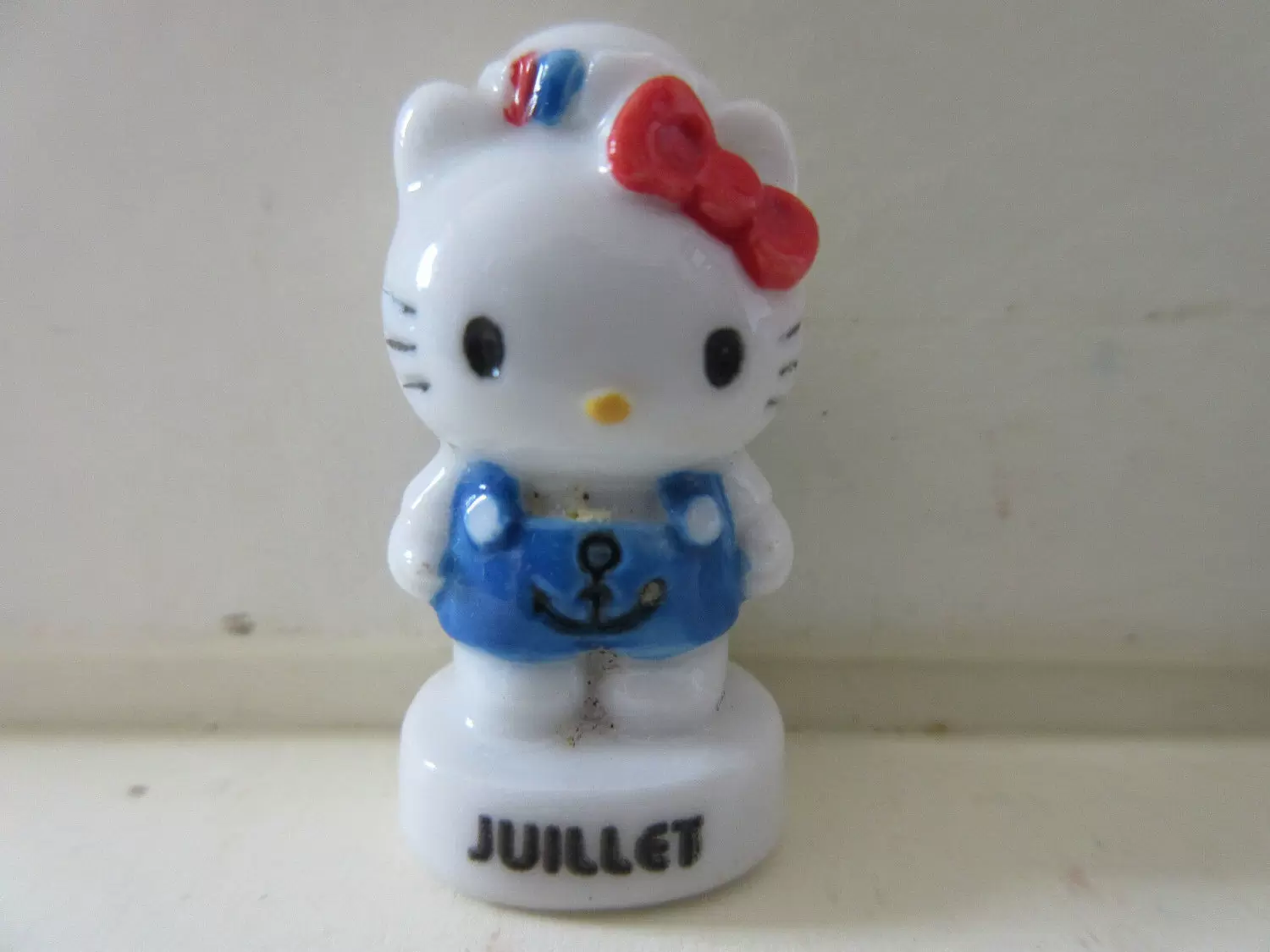 Fèves - Une Année avec Hello Kitty - Juillet