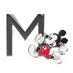 Disneyland Paris Pin's letter M Mickey Mouse