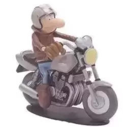 I SBOURSOUVAN sur sa YAMAHA 1200 XJR