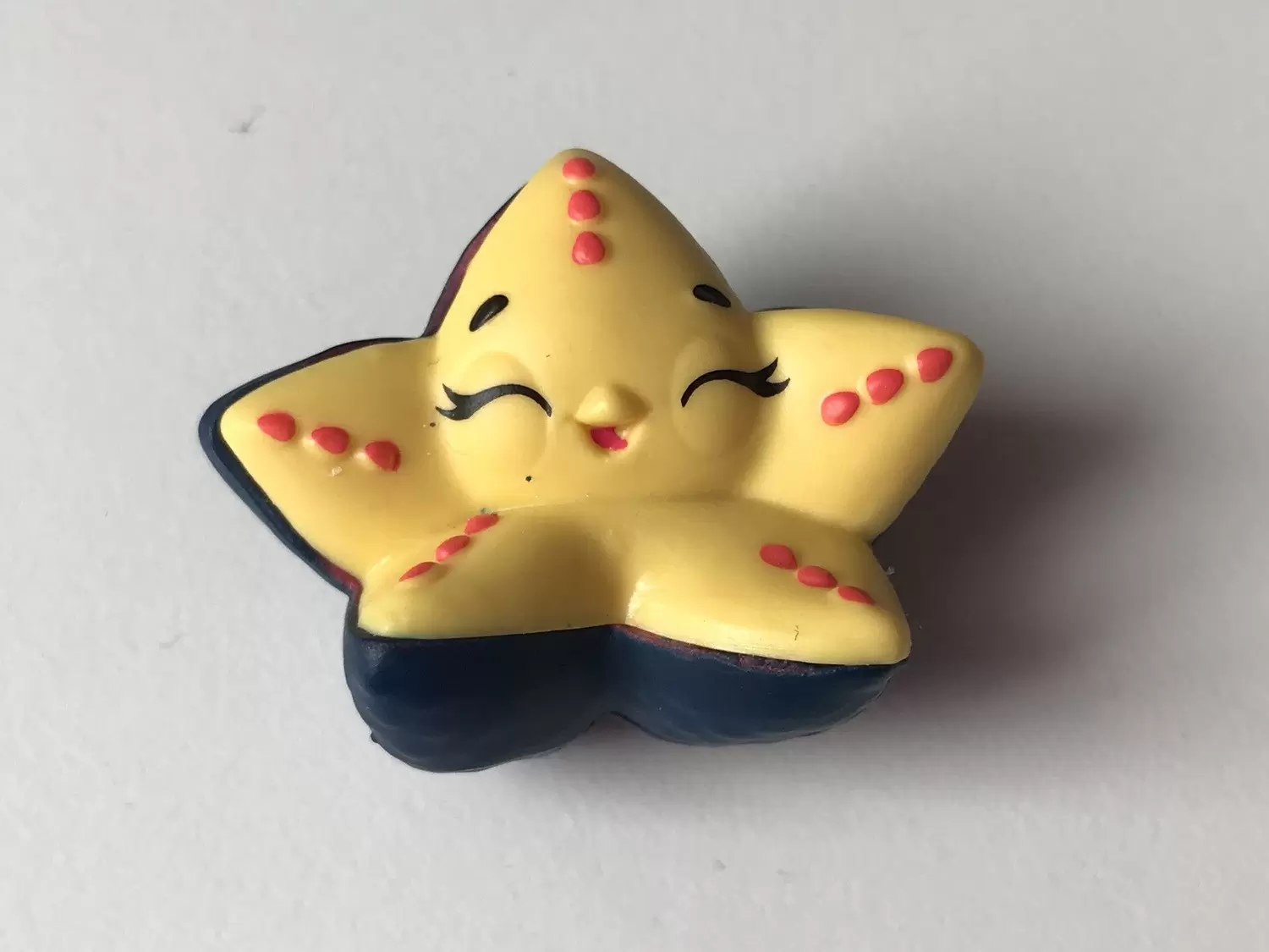 Hatchimals Colleggtibles Saison 5 Mermal Magic - Starfluff Yellow