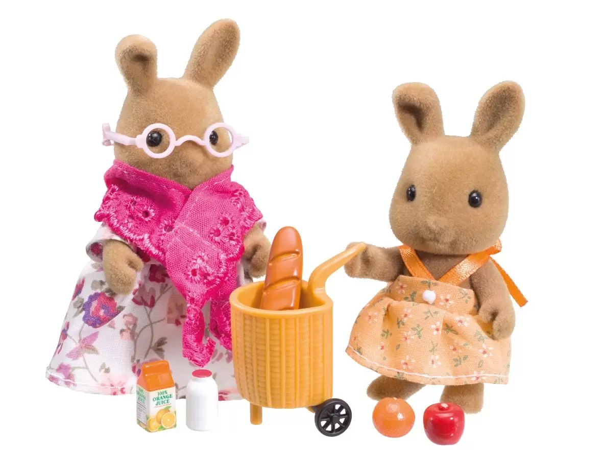 Sylvanian Families (Europe) - Hazel and Rhianna’s Day Out