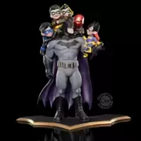 Batman Family Q-Master Diorama