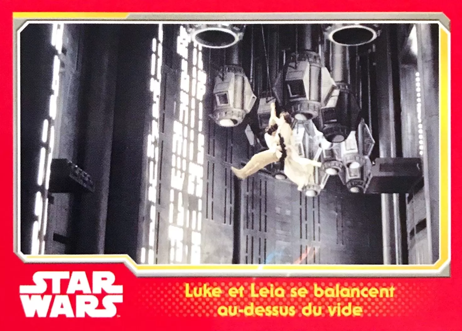 Topps - Voyage vers Star Wars : Le réveil de la force - Luke et Leia se balancent au-dessus du vide