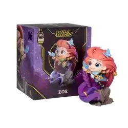 Zoe XL Figure