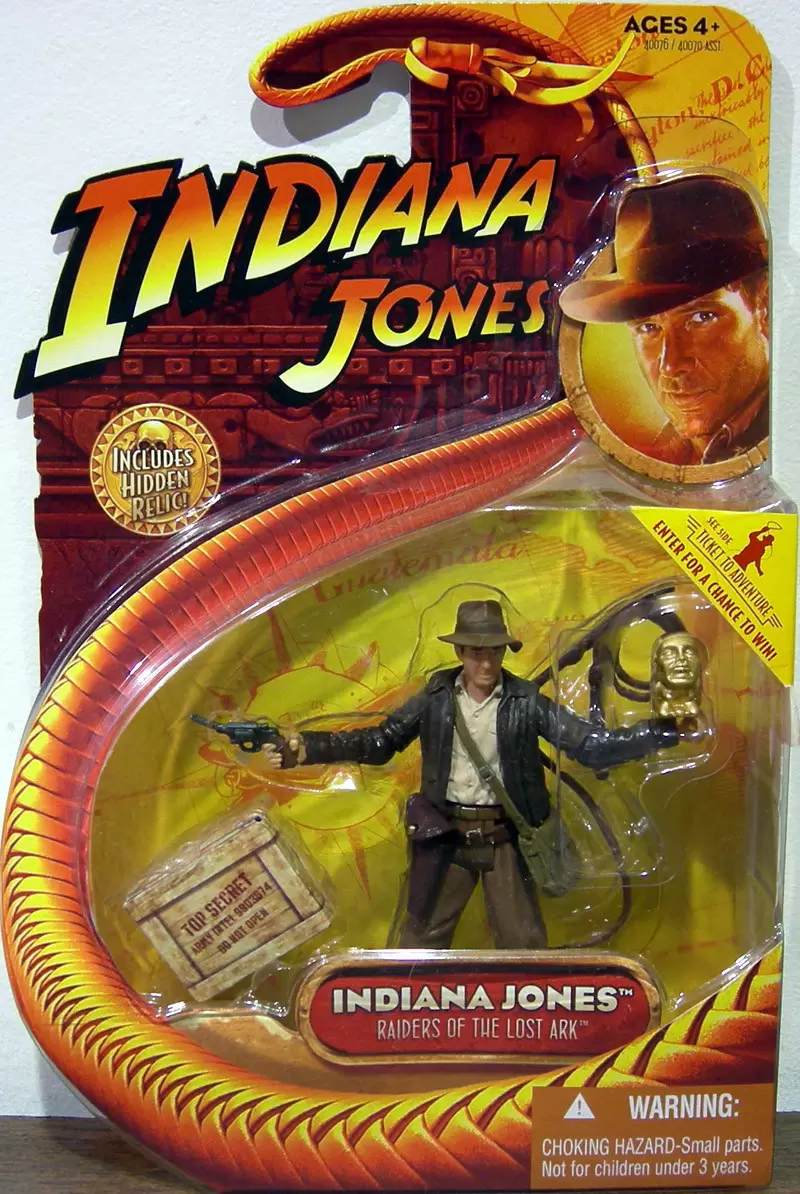 Indiana Jones - Hasbro - Raiders of the Lost Ark - Indiana Jones with Gold Idol