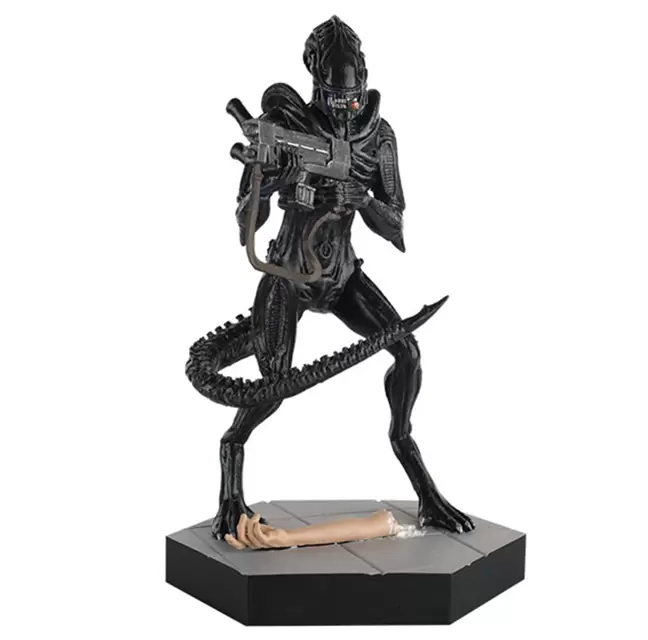 The Alien & Predator Figurine Collection - Stronghold - Jeri The Synthetic