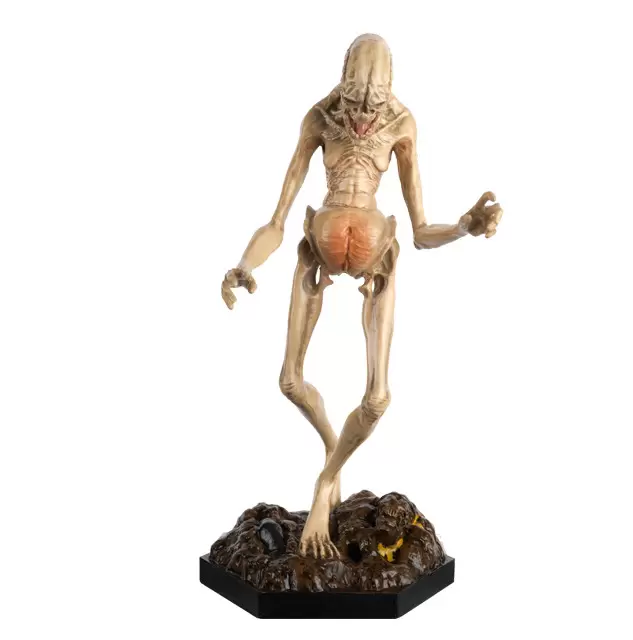 The Alien & Predator Figurine Collection - Alien New Born