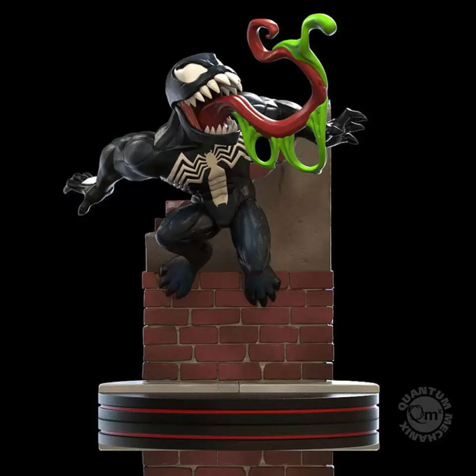 Q-Fig Action Figures - Venom - Diorama