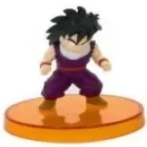 Bandai  Real Works - Chapter of Sayian 04 - Son Gohan & Saibamen