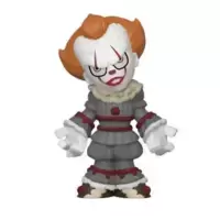 Pennywise with open arms
