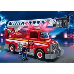 Camion de Pompiers avec échelle