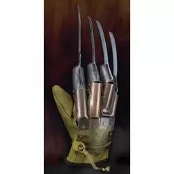 A Nightmare on Elm Street - Freddy's glove