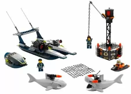 LEGO Agents - Speedboat Rescue