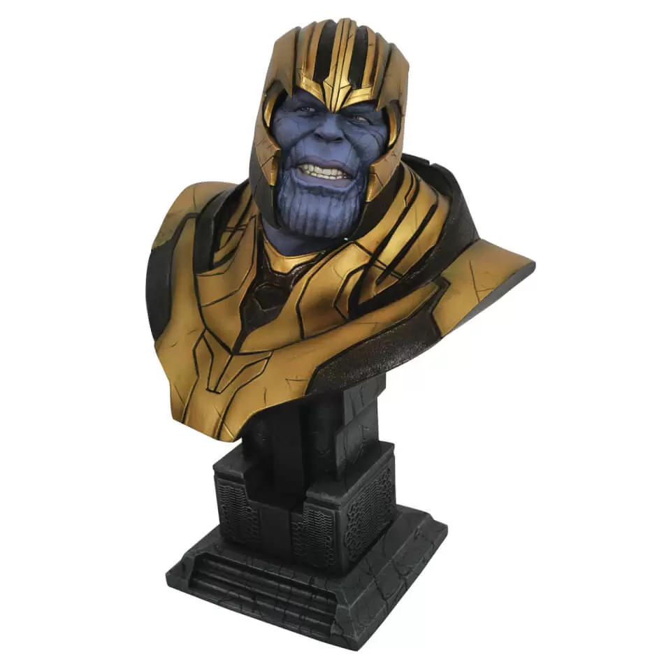 Diamond Select Busts - Thanos 1/2 Scale Bust