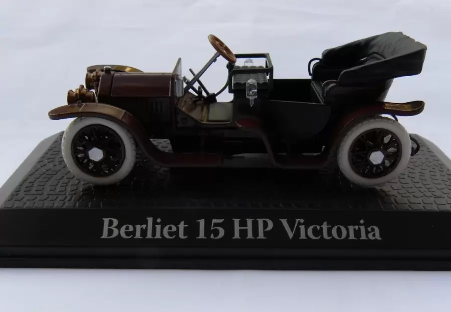 Voitures Chefs d\'État - Éditions Atlas - Berliet 15HP Victoria du président Raymond Poincaré 1908