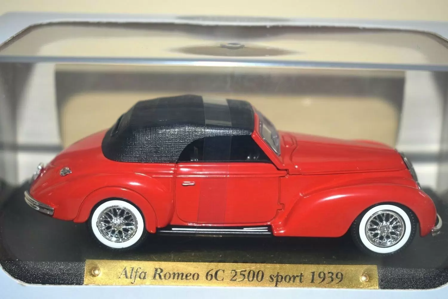 Voitures d\'Exception - Éditions Atlas - Alfa Romeo 6C 2500 S 1939