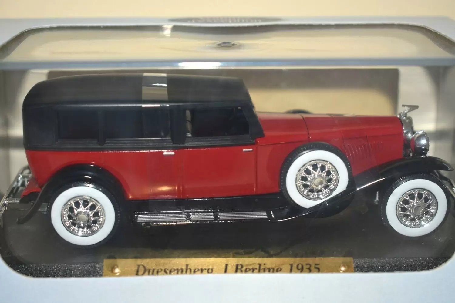 Voitures d\'Exception - Éditions Atlas - Duesenberg Berline 1935