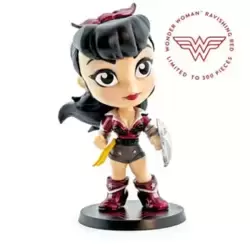 Wonder Woman w/Shield (Ravishing Red)