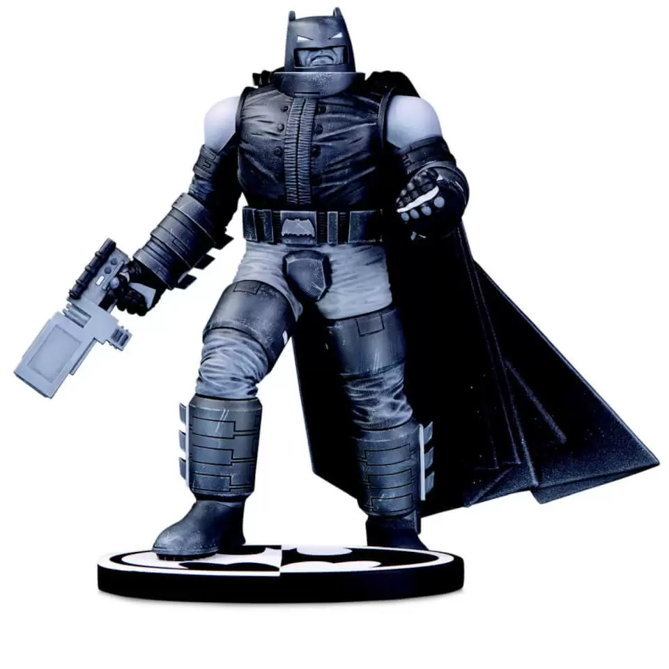 DC Collectibles Statues - Batman Black & White Statue Armored Batman By Frank Miller - DC Direct