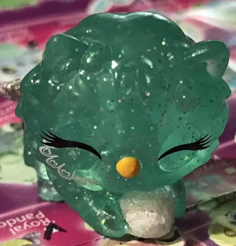 Hatchimals ColleGGtibles Saison 6.5 - Royal Snow Ball - Fluffy Kittycan Light Green
