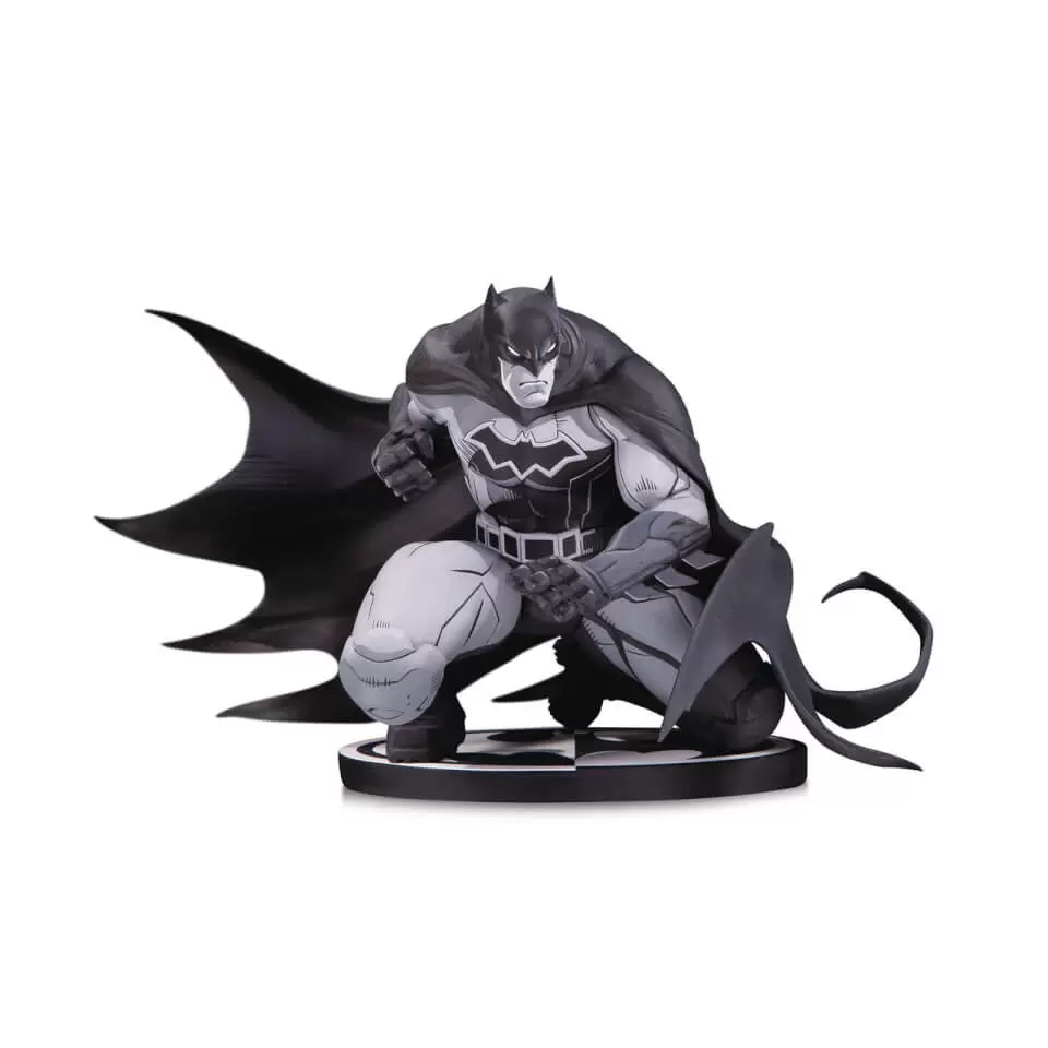 DC Collectibles Statues - Batman by Joe Madureira - Black & White Variant