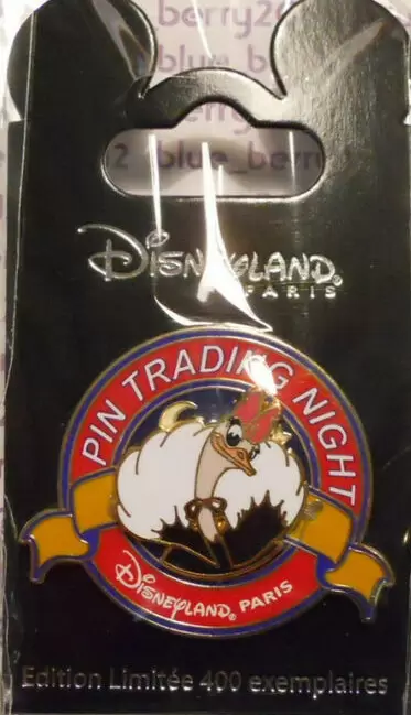 Disney - Pin Trading Night - Upanova