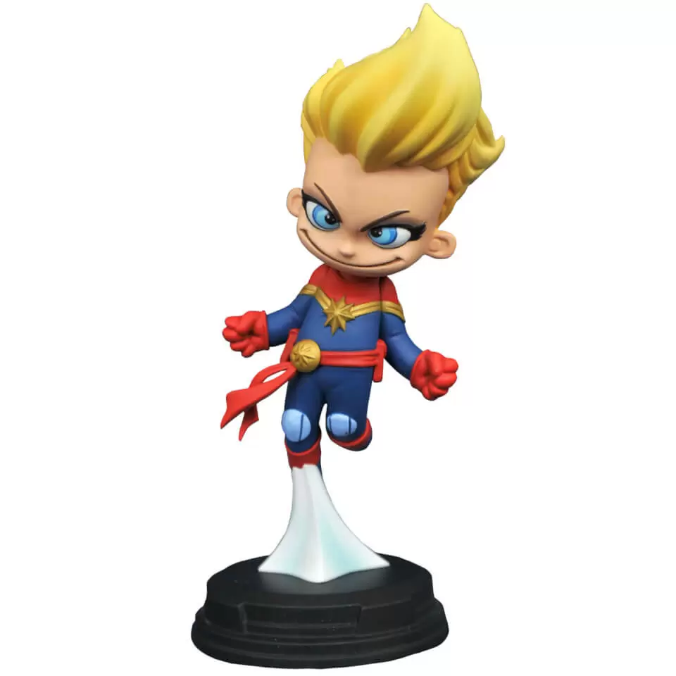 Diamond Select - Captain Marvel