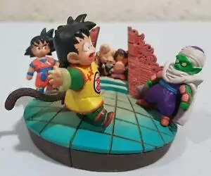 Capsule megahouse - Goku,Gohan,Piccolo budokai