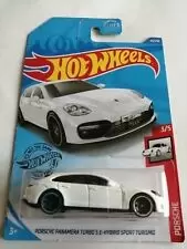 Hot Wheels Porsche 2020 - Porsche Panamera Turbo S E-Hybrid Sport Turismo