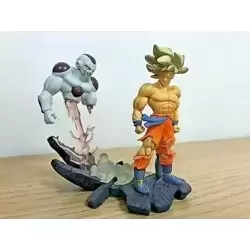 Goku ssj 2 vs Freezer