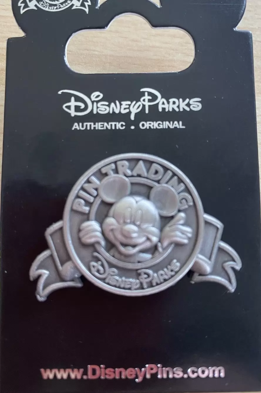Disney Pins Open Edition - Mickey Pin Trading