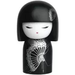 Maki Dignified
