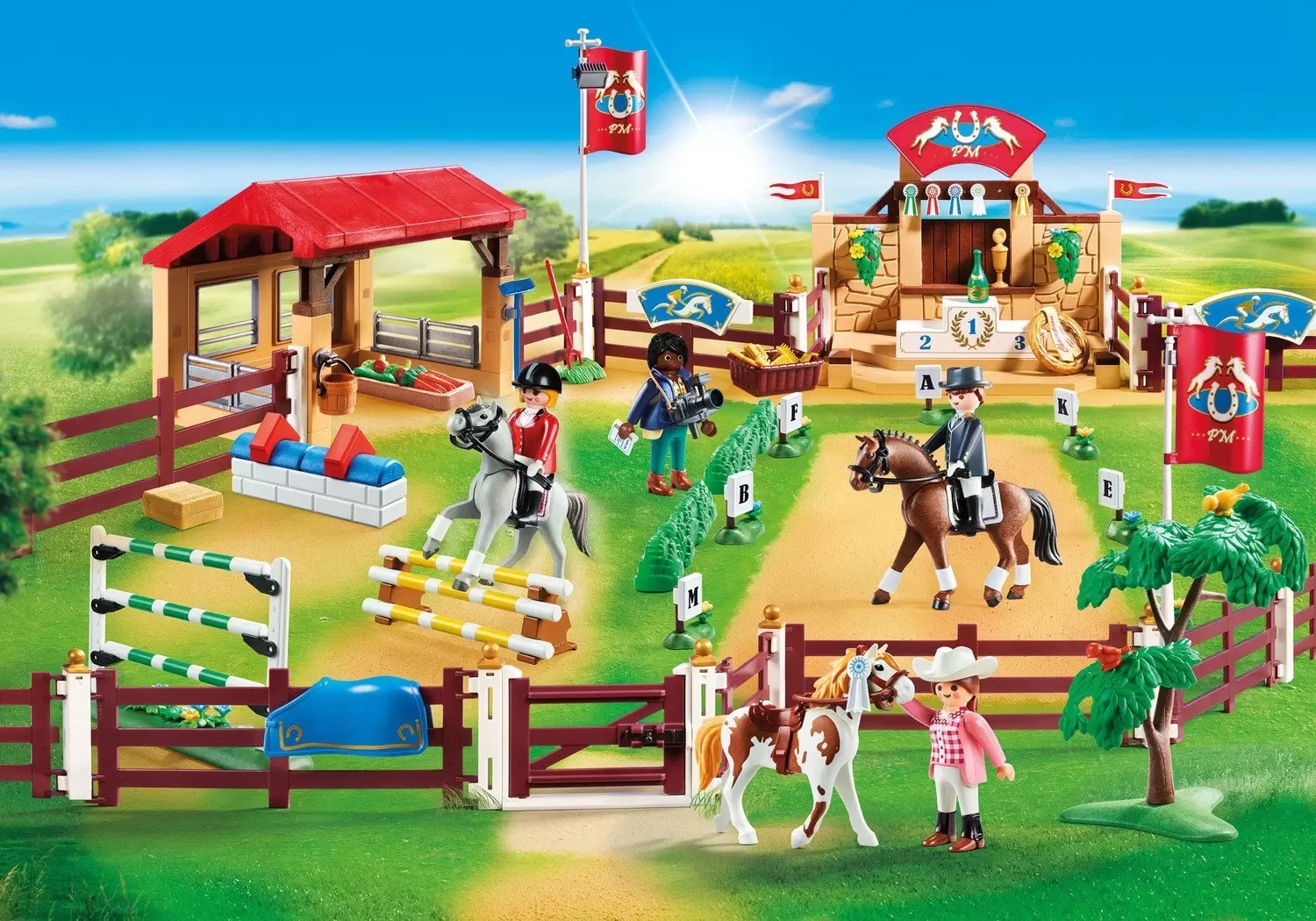 ② Playmobil - Centre équestre — Jouets