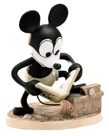 Walt Disney Classic Collection WDCC - Carazy Mickey Mouse How To Fly