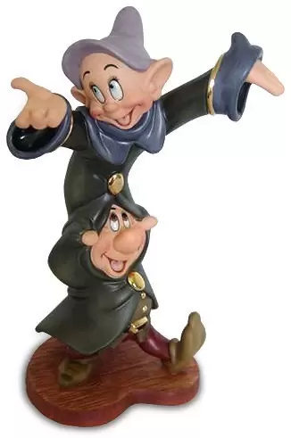 Walt Disney Classic Collection WDCC - Dopey and Sneezy Dancing Partners