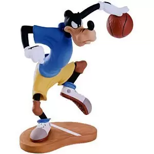 Walt Disney Classic Collection WDCC - Double Dribble Goofy Dribbling Down Court