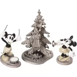 Mickey, Minnie and Christmas Tree Hooray for the Holidays