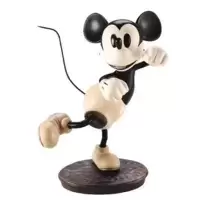 Mickey Mouse Hey Minnie, Wanna Go Steppin