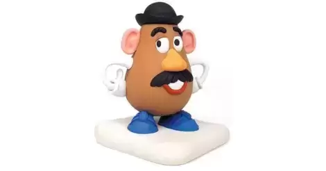 Mr. Potato Head Show, The - Asuka The Disc Dog