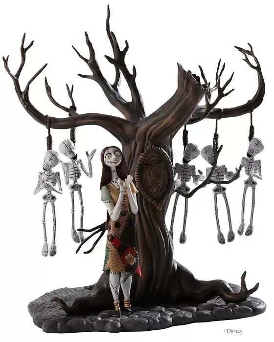Walt Disney Classic Collection WDCC - Sally with Skeleton Tree