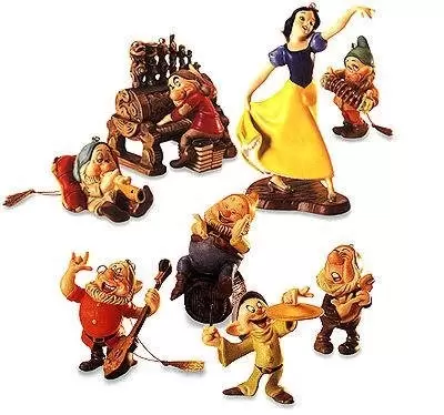 Walt Disney Classic Collection WDCC - Snow White and The Seven Dwarfs Ornament Set
