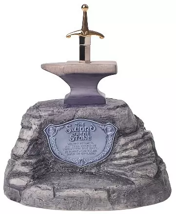 Walt Disney Classic Collection WDCC - Sword in the Stone