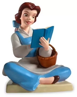 Walt Disney Classic Collection WDCC - Belle Bookish Beauty