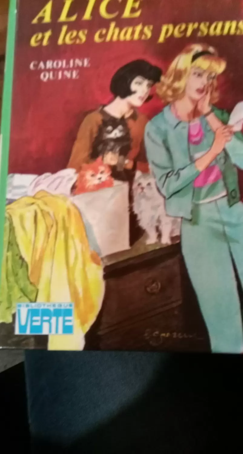 Alice - ALICE ET LES CHATS PERSANS
