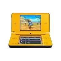 Nintendo DSi XL - Yellow