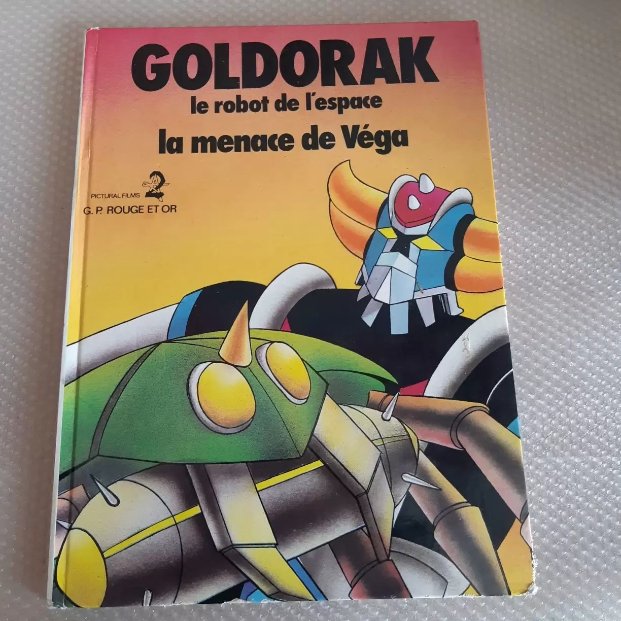Spécial Goldorak Robot de L'Espace / Le Nuage Mortel / Livre Illustré |  Nostal'Geek