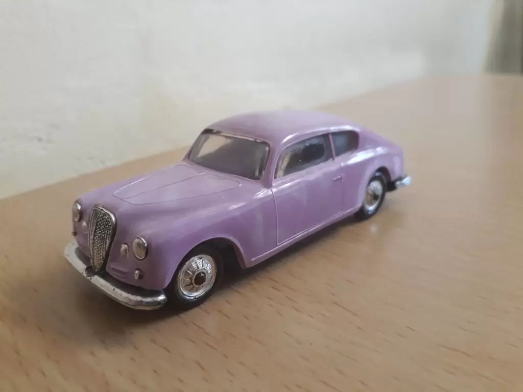 Les anciennes Norev - Lancia Aurelia B20 Coupe