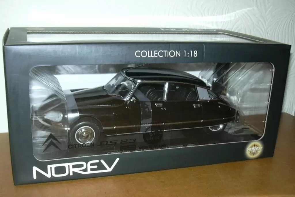 Norev Collection 1/18 - Citroen DS 23 Pallas \