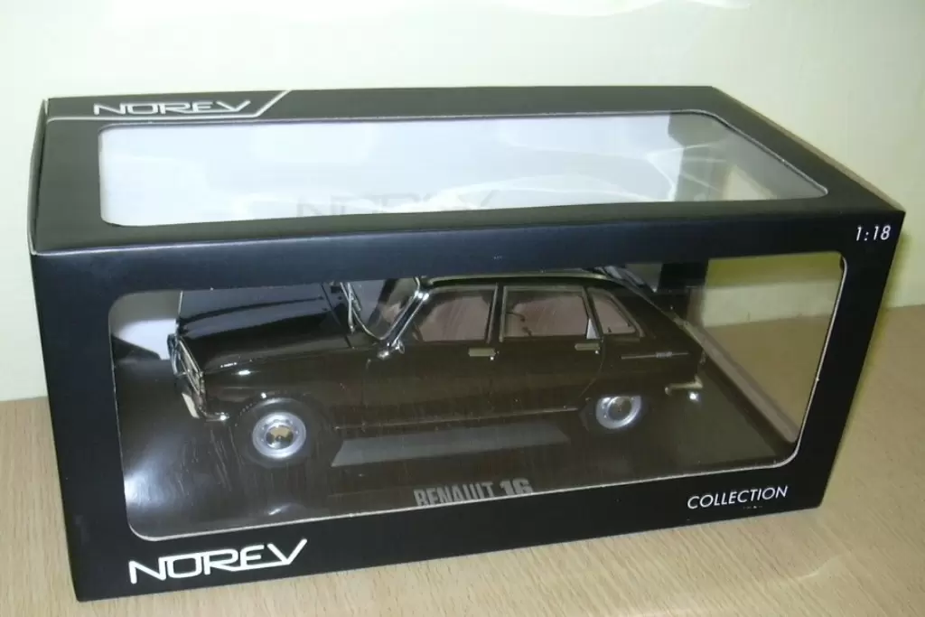 Norev Collection 1/18 - Renault R16