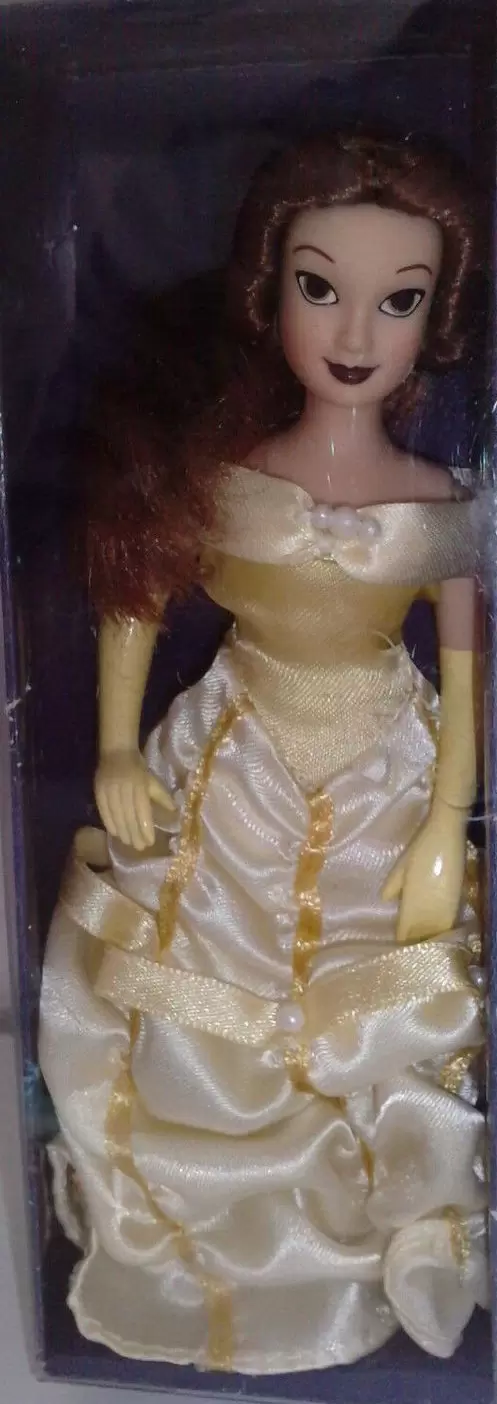 Le Mondes des Princesses (Poupées en Porcelaine) - Belle Robe Jaune
